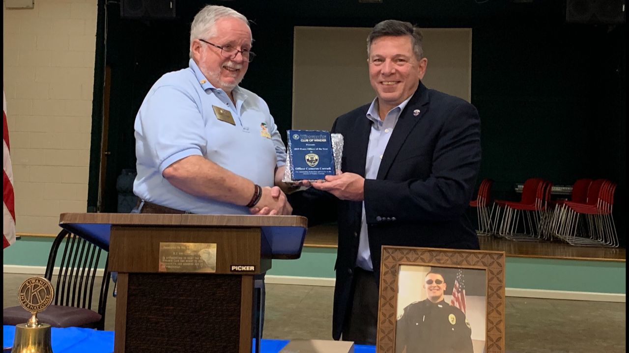 PHOTOS: Kiwanis Club recognizes ‘peace officers’ of the year